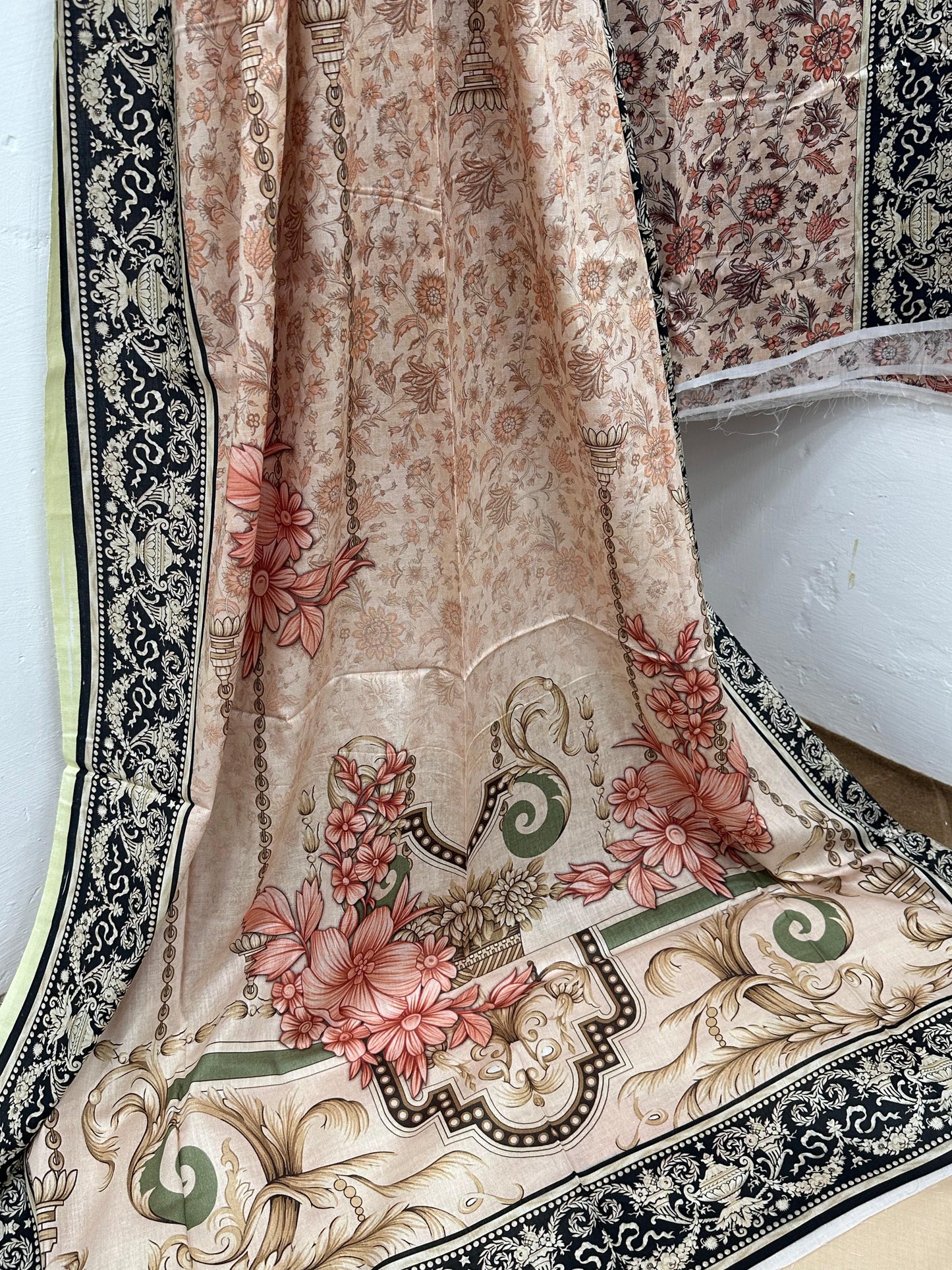 3Piece - Printed Lawn Suit ES146