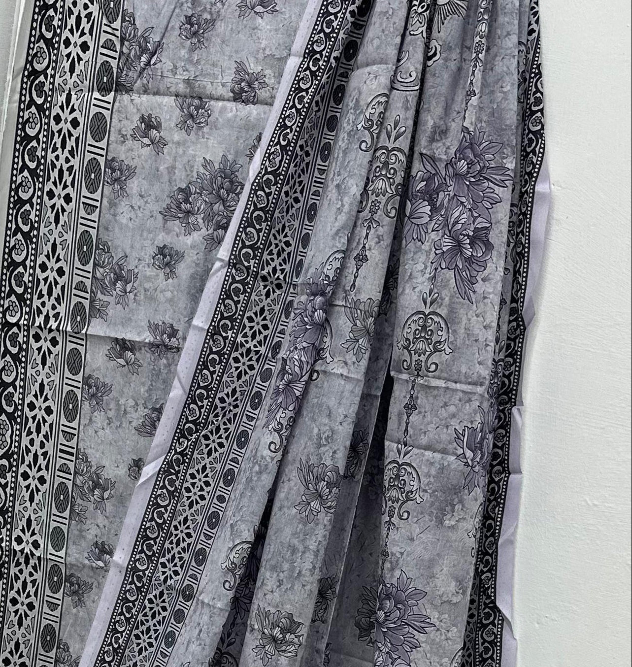 3Piece - Printed Lawn Suit ES153