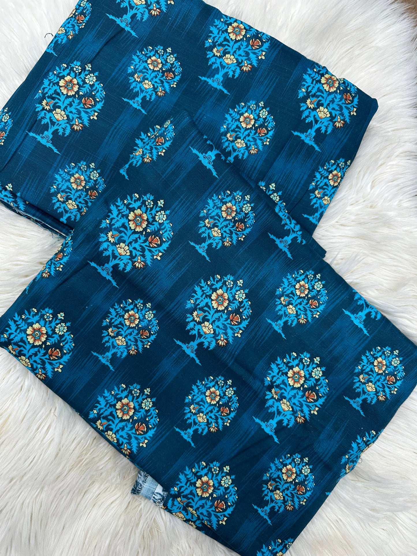 2Piece-Printed khaddar suit Es305