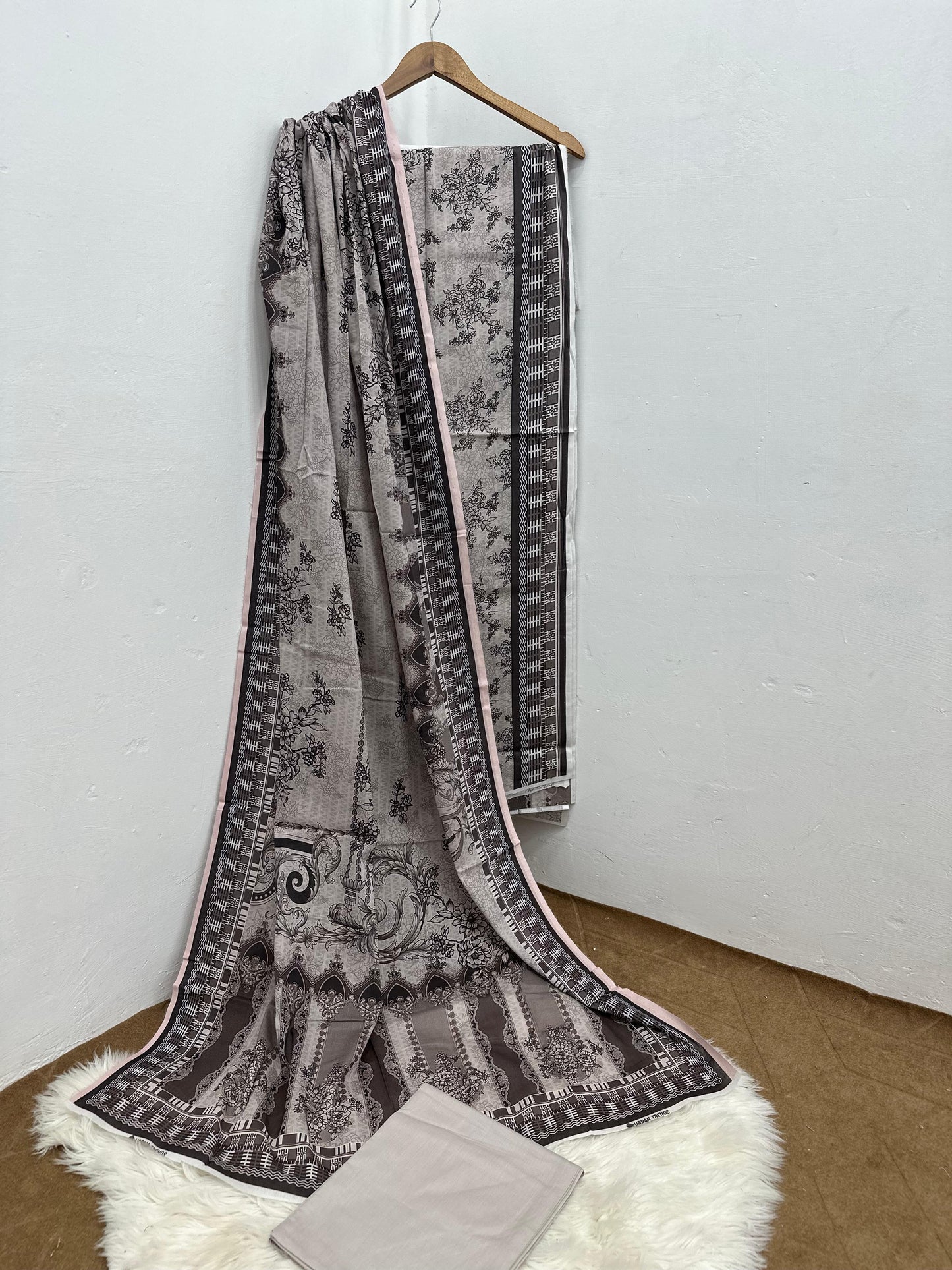 3Piece - Printed Lawn Suit ES152