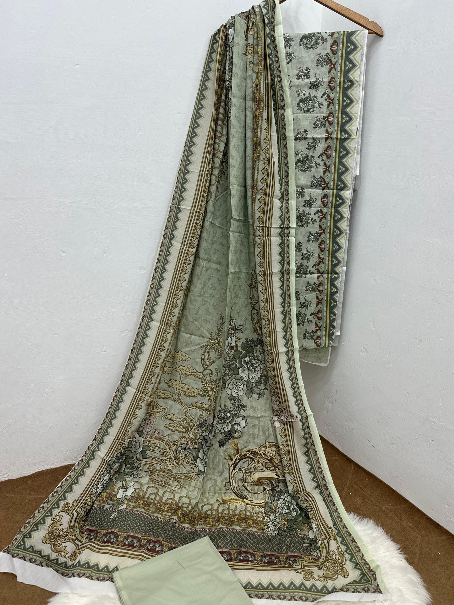 3Piece - Printed Lawn Suit ES150
